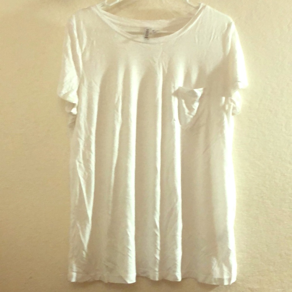 Short sleeve white shirt